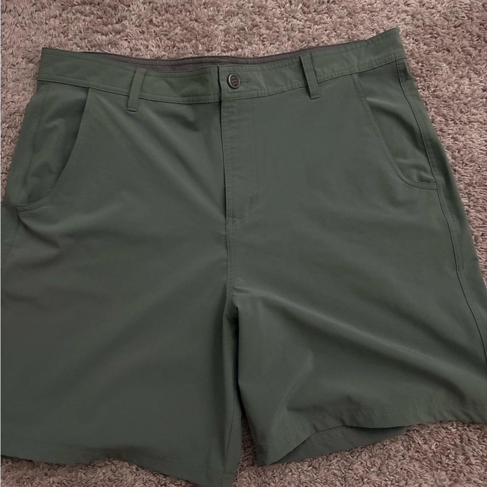Free Fly Apparel Men's Olive Hybrid Shorts